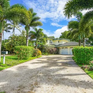 Blue Hawaii House , Princeville United States