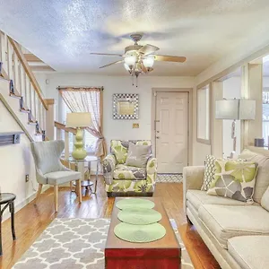 Taylor , Savannah United States